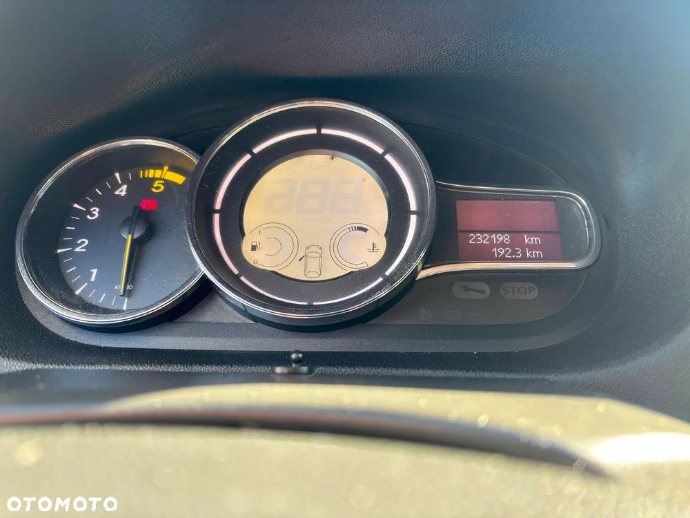 Renault Megane - 12