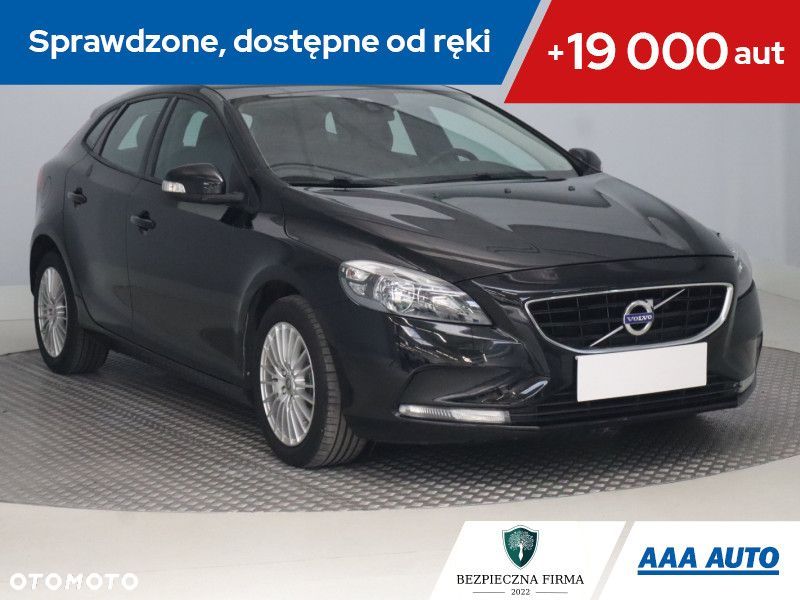 Volvo V40 - 2