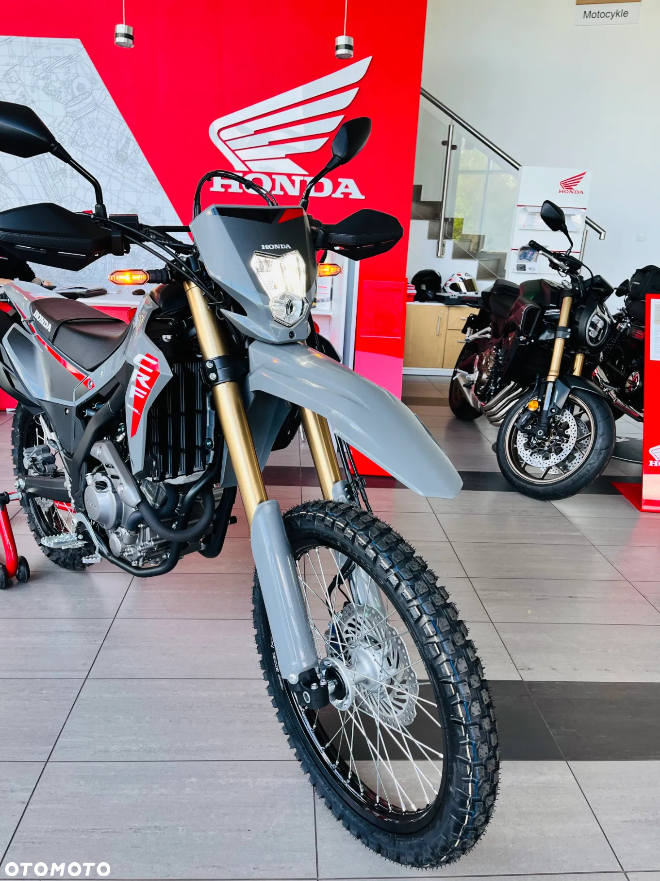 Honda CRF - 8