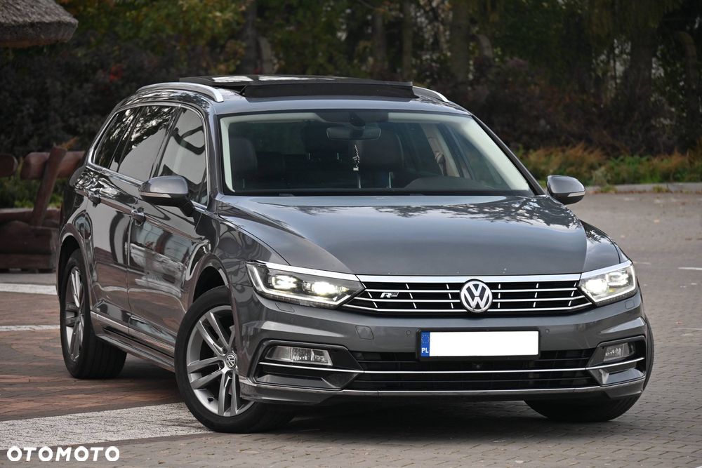 Volkswagen Passat - 4
