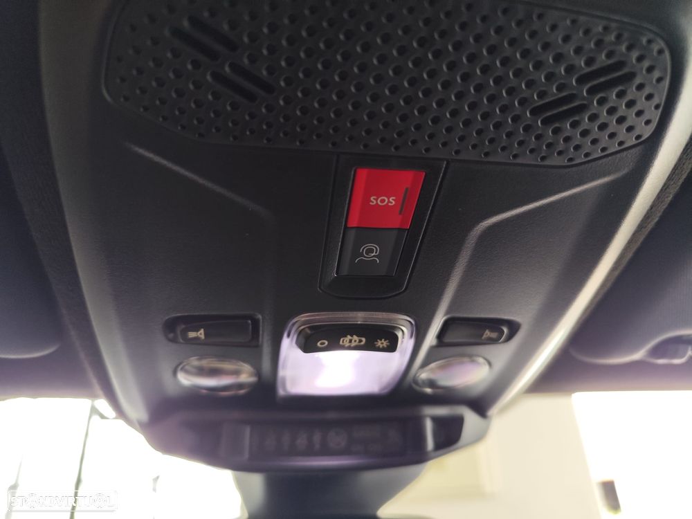 Opel Corsa 1.2 T GS - 11