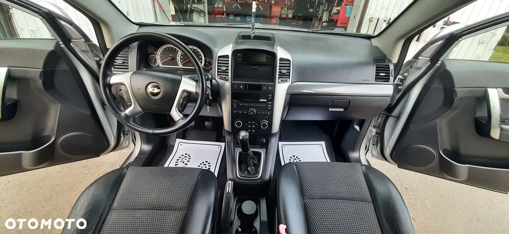 Chevrolet Captiva 2.4 2WD 7 Sitzer LS - 35