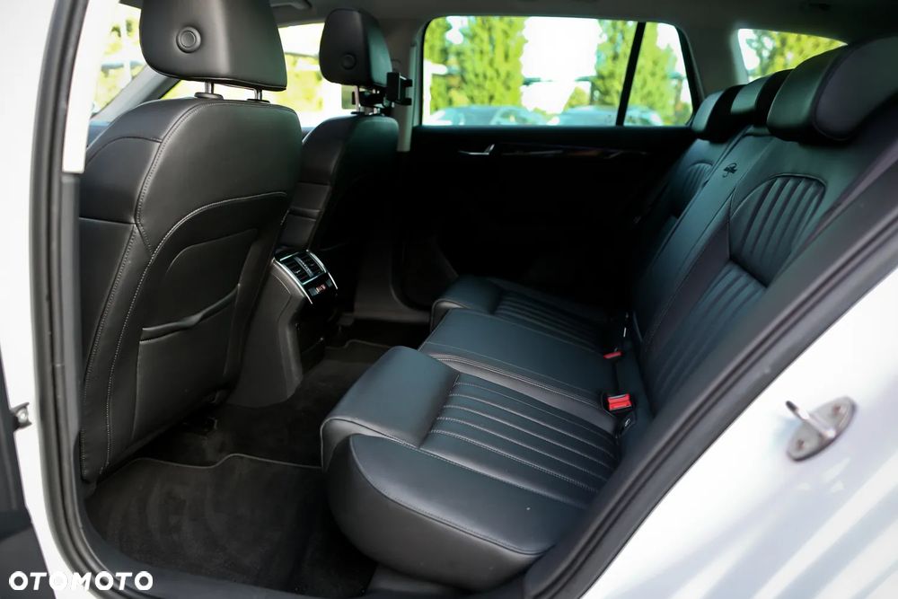 Skoda Superb 2.0 TDI 4x4 DSG L&K - 19