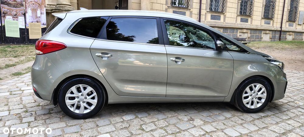 Kia Carens 1.7 CRDi L - 8