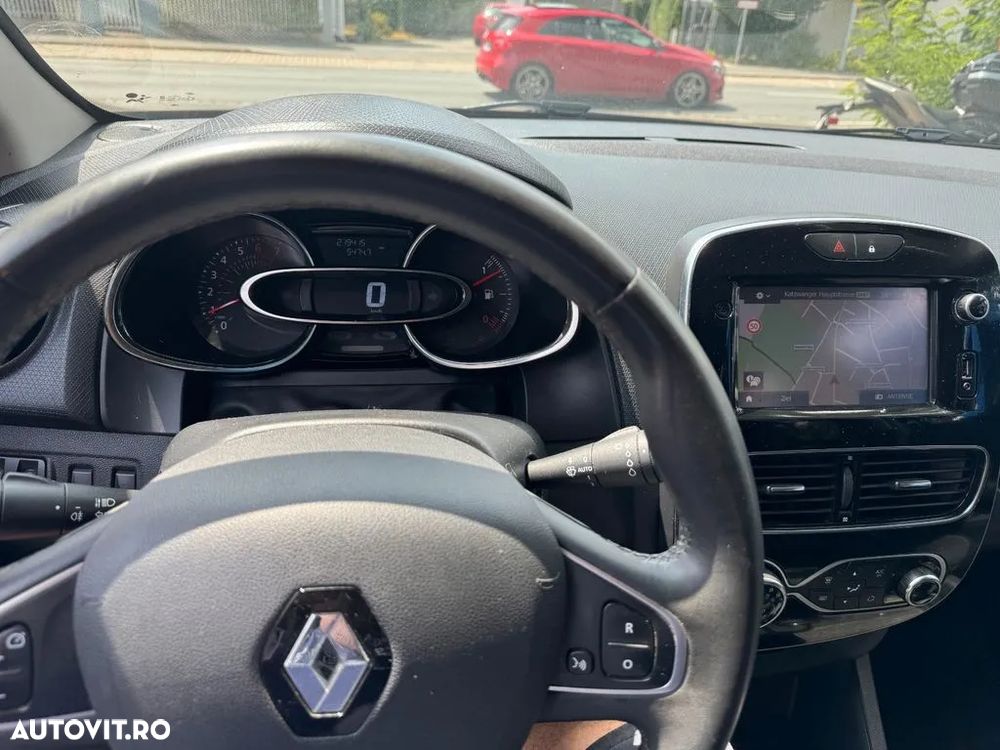 Renault Clio (Energy) TCe 90 Start & Stop INTENS - 22