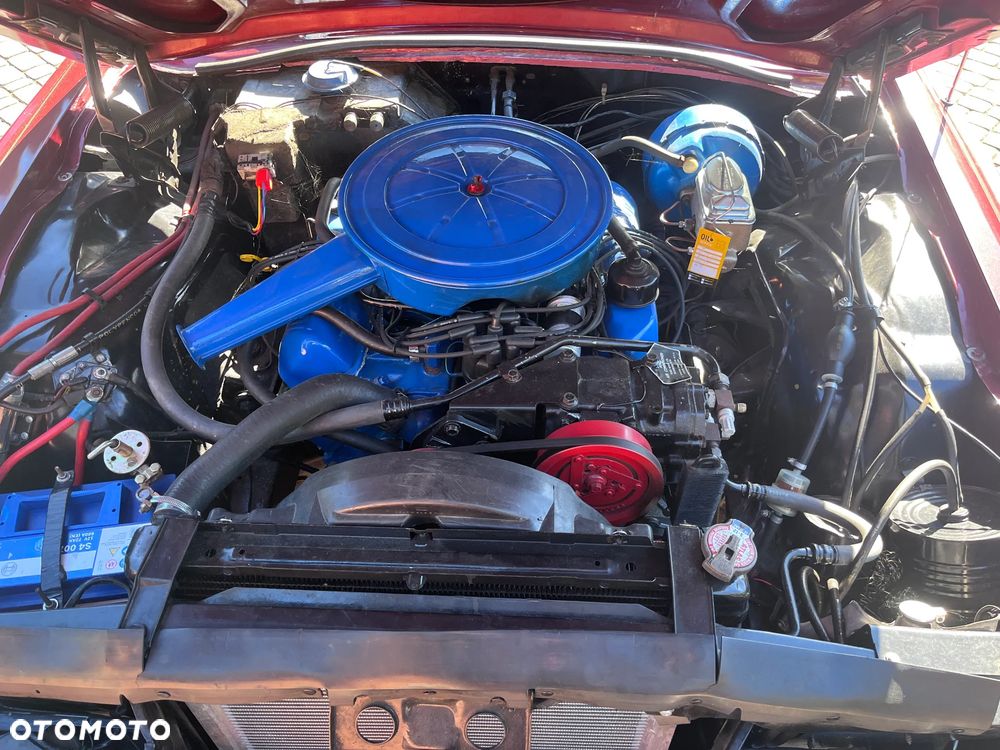 Ford Thunderbird - 4
