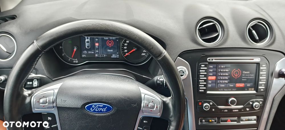 Ford Mondeo - 4