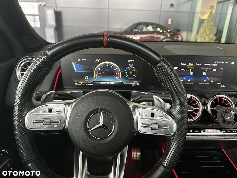 Mercedes-Benz GLB AMG 35 4-Matic - 17