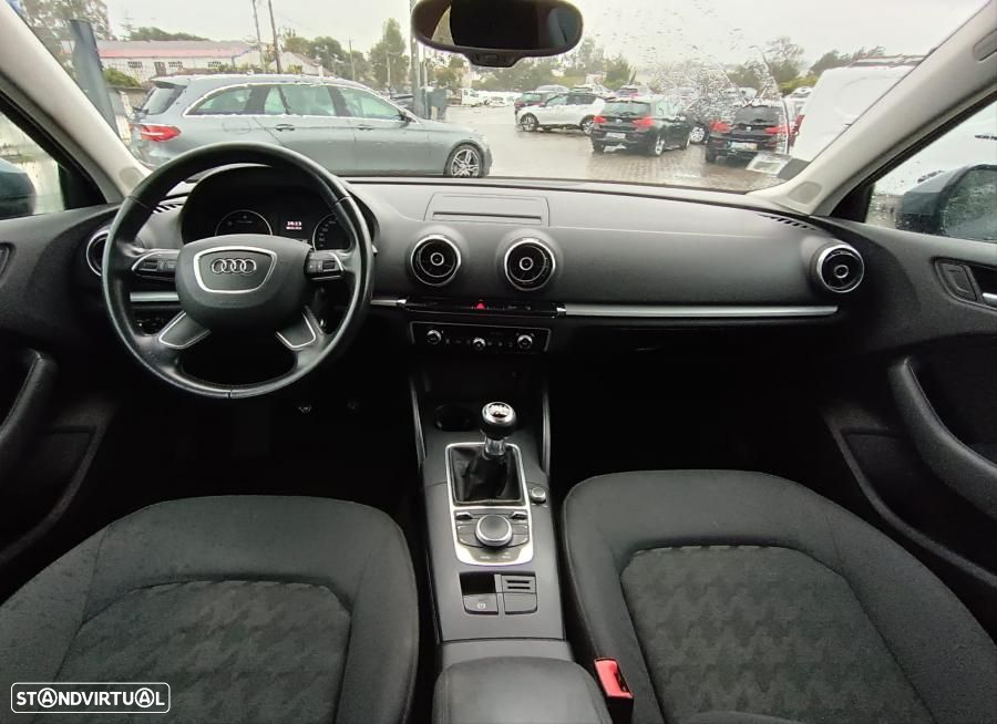 Audi A3 Limousine 1.6 TDI S-line - 9