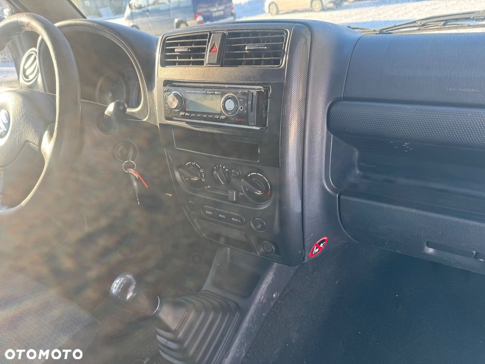 Suzuki Jimny - 12