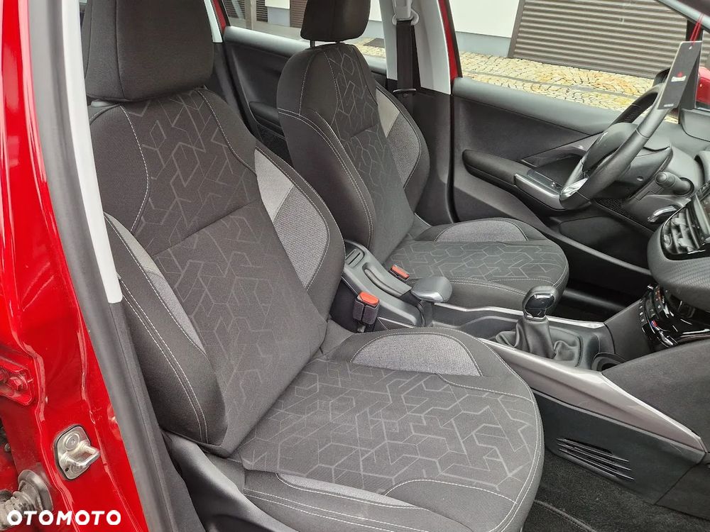 Peugeot 2008 PureTech 110 Stop&Start Allure - 27
