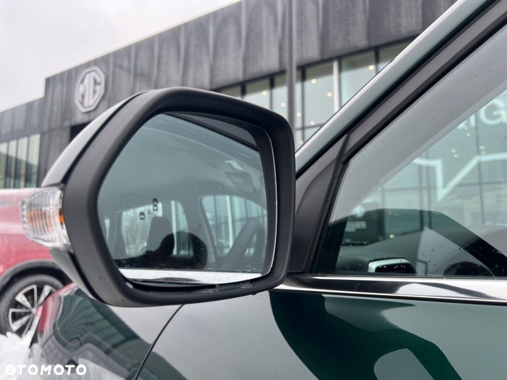 MG ZS Hybrid+ - 37