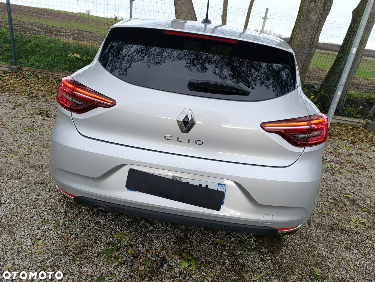 Renault Clio - 15
