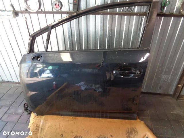 DRZWI LEWY PRZÓD TOYOTA AVENSIS T27 09-20 1H2 - 1