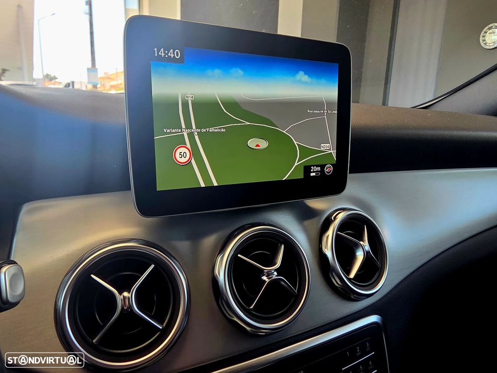 Mercedes-Benz GLA 200 (CDI) d 7G-DCT AMG Line - 12