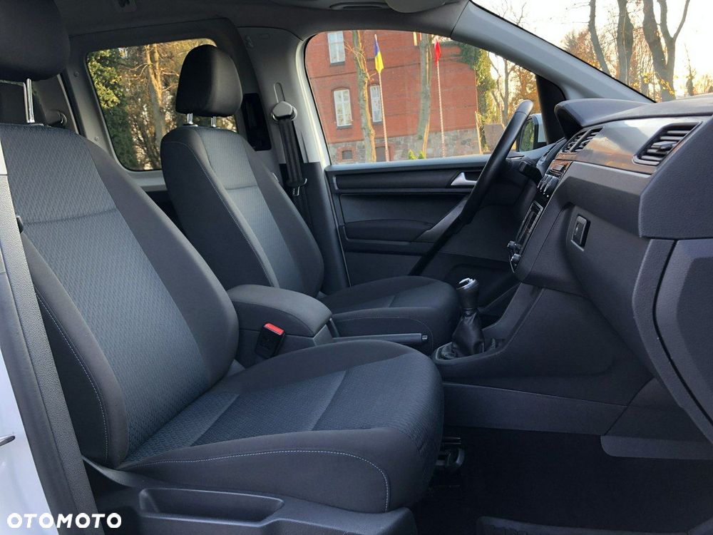 Volkswagen Caddy - 10