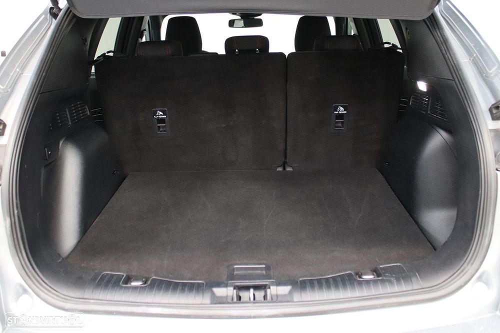 Ford Kuga 1.5 TDCi EcoBlue ST-Line - 26