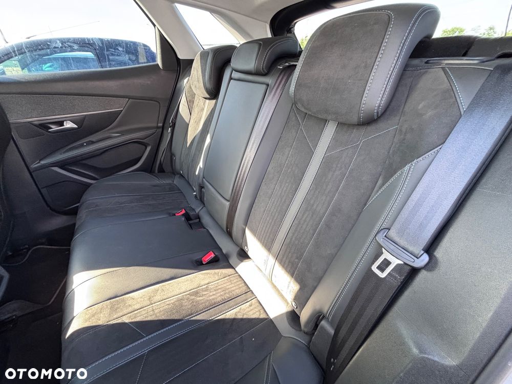 Peugeot 3008 1.6 PureTech GPF Crossway S&S EAT8 - 8