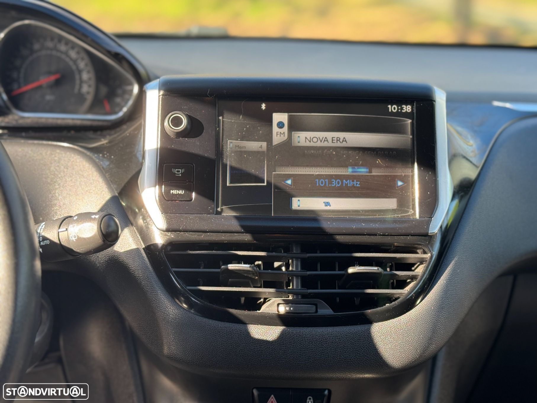 Peugeot 208 1.2 VTi Active - 36