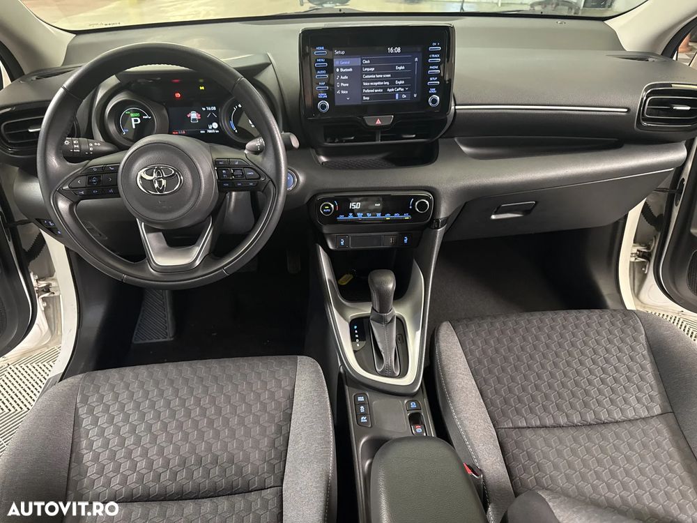 TOYOTA Yaris 2022 — imagine 9