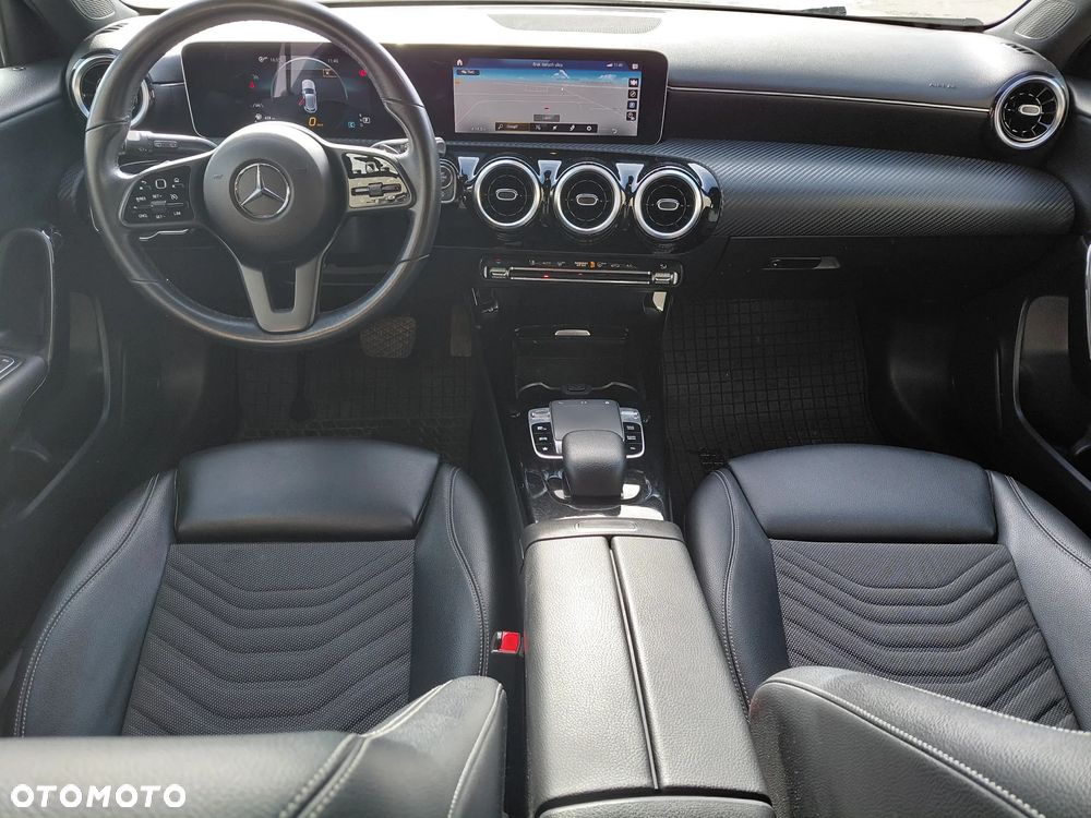 Mercedes-Benz Klasa A 180 d Edition 1 7G-DCT - 8
