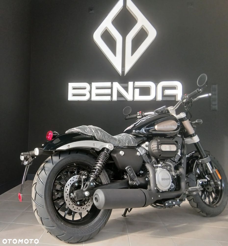Benda Chinchilla 125 - 4