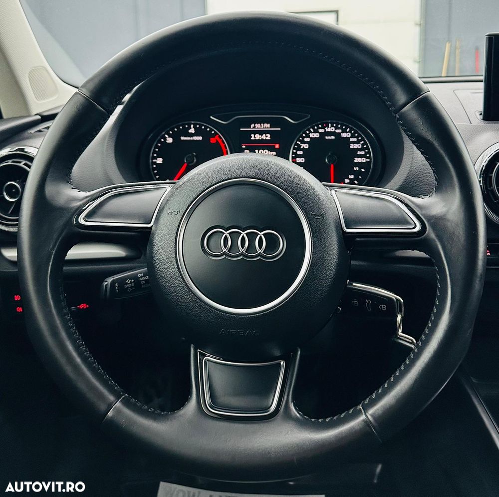 Audi A3 ack 1.6 TDI S-tronic Attraction - 29