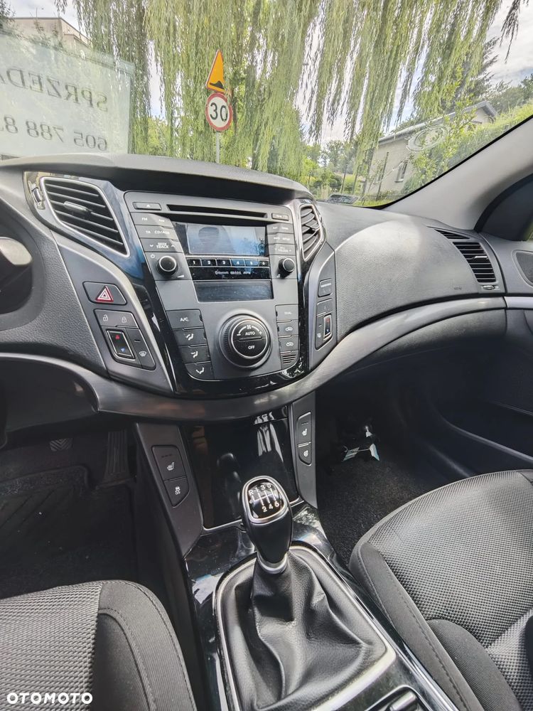 Hyundai i40 1.7 CRDi Comfort + - 9