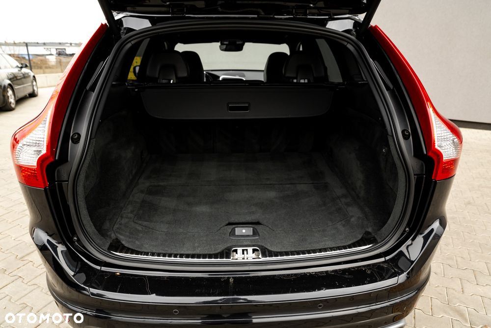 Volvo XC 60 D4 AWD Geartronic Summum - 15