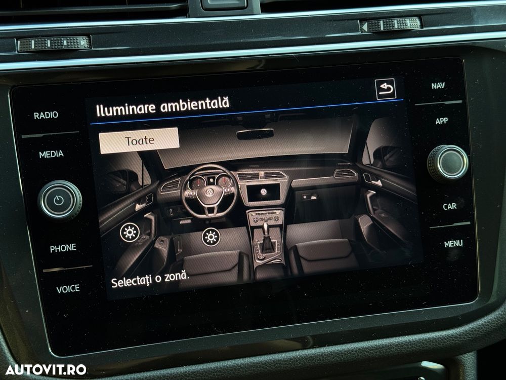 Volkswagen Tiguan 1.5 TSI ACT DSG Comfortline - 32