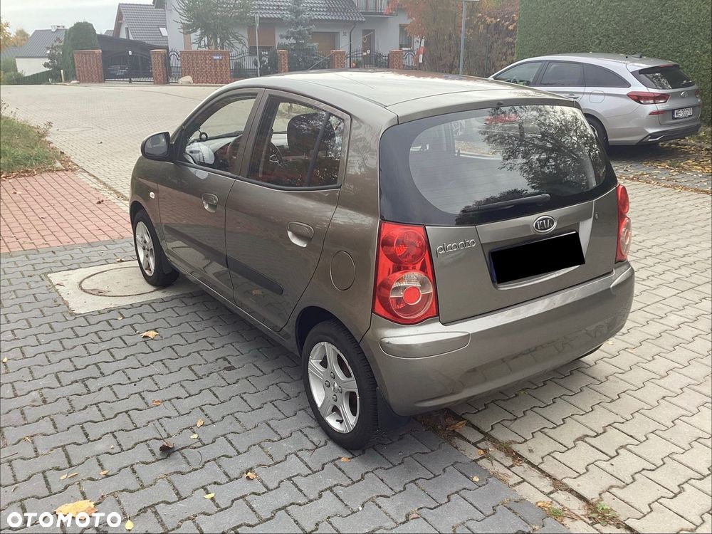 Kia Picanto 2009 photo 3
