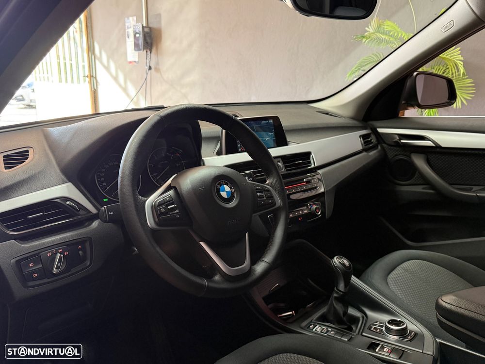 BMW X1 16 d sDrive Line Sport - 6