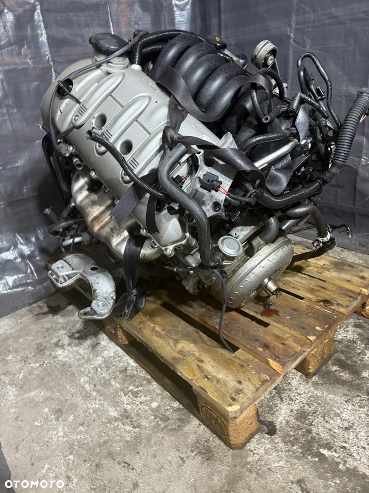 SILNIK PORSCHE CAYENNE 06R 4.5 48.00 KOMPLET - 4