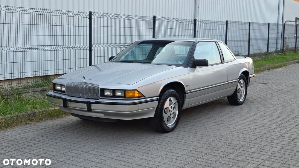 Buick Regal - 2