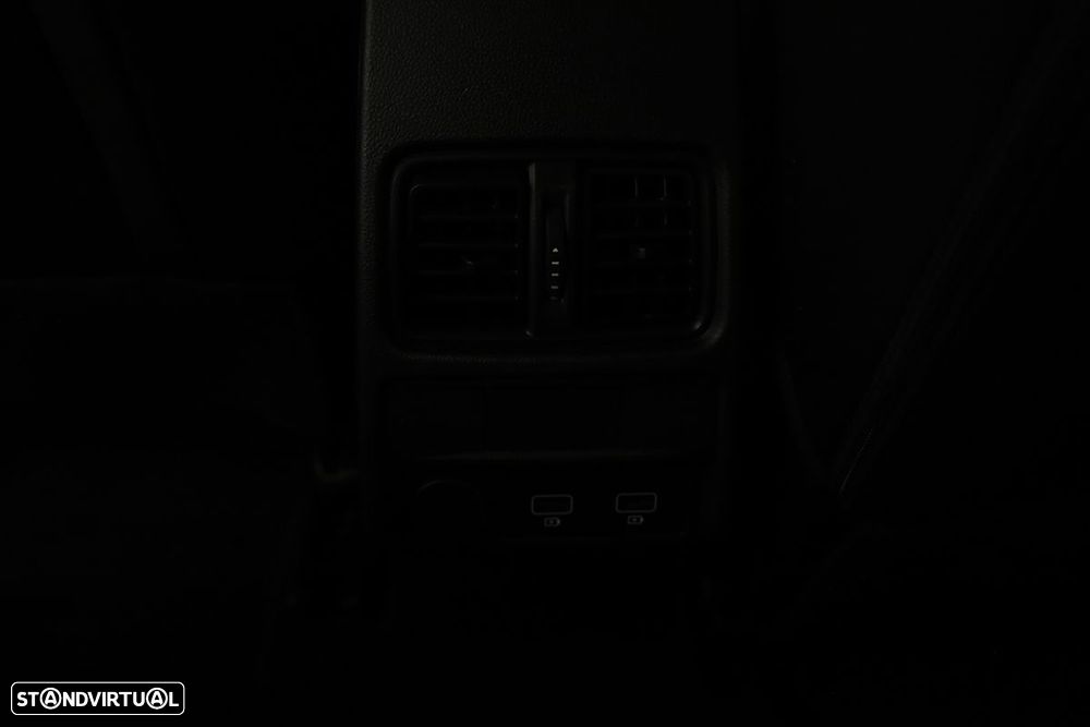 Renault Arkana 1.6 E-Tech Full Hybrid Techno - 24