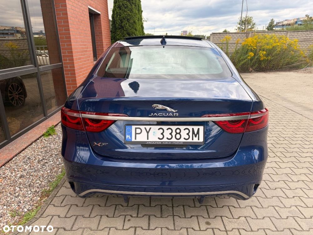 Jaguar XF 2.0 P300 AWD R-Dynamic S - 6