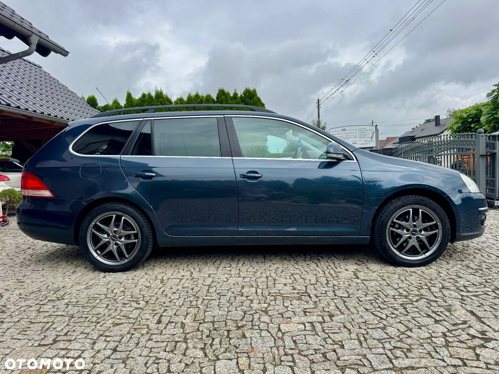 Volkswagen Golf Variant 1.6 Comfortline - 4