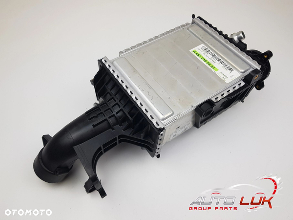 NOWA ORYGINALNA Chłodnica powietrza Intercooler Mercedes w223 A6560904000