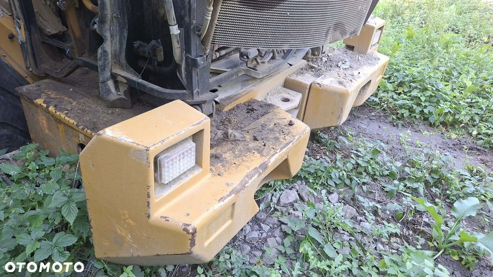 Caterpillar 966K - 18