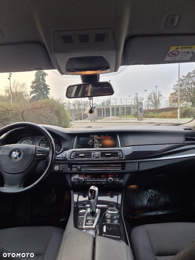 BMW Seria 5 - 12