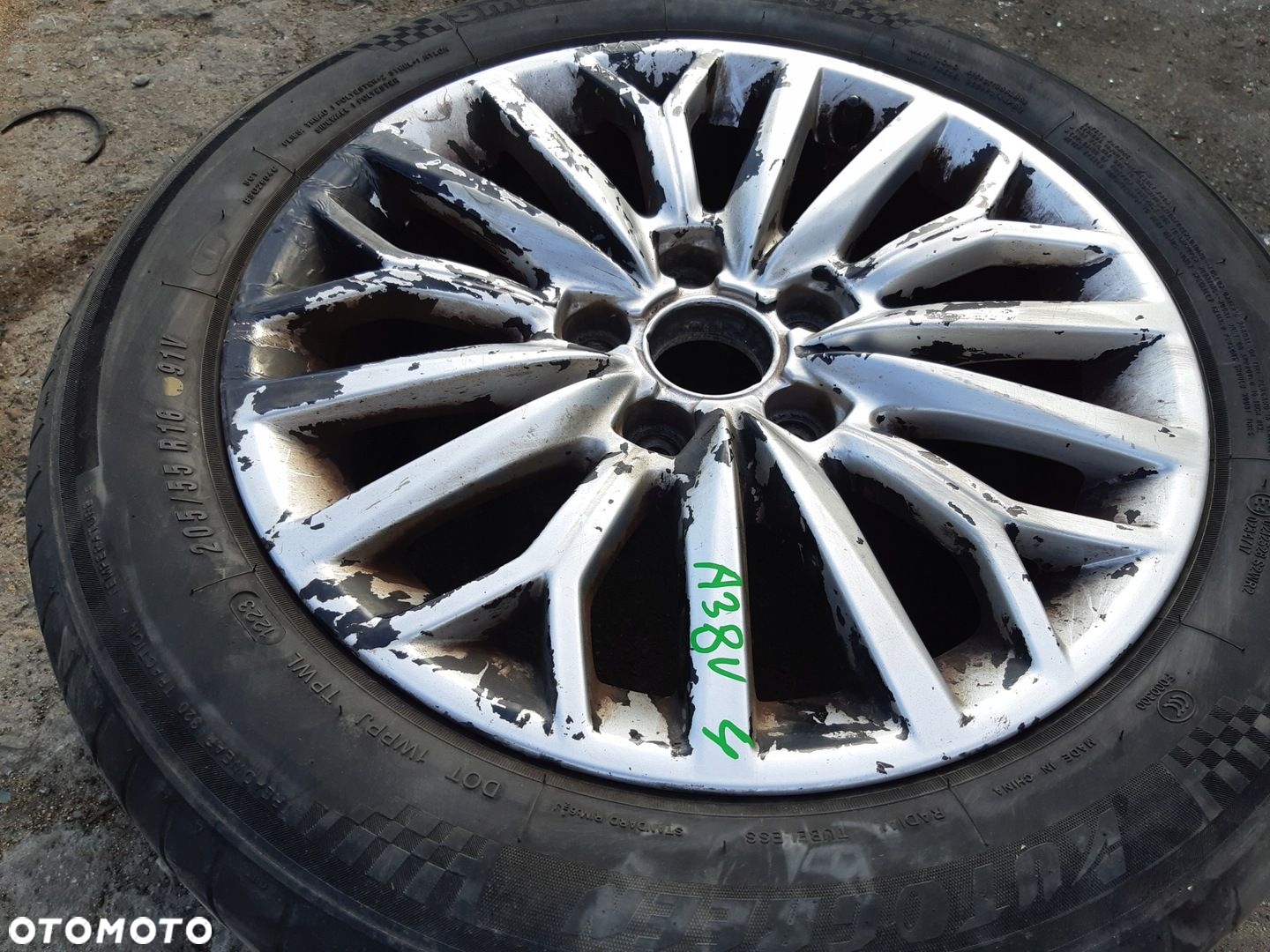 AUDI A3 8V FELGA ALUMINIOWA 7x16 ET48 5x112 8V0601025BJ - 2
