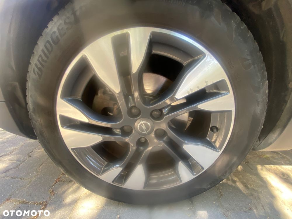 Opel Grandland X 1.2 T GPF Enjoy S&S - 11