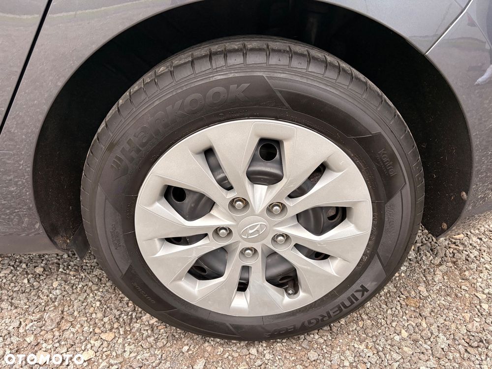 Hyundai i30 1.4 Trend - 15