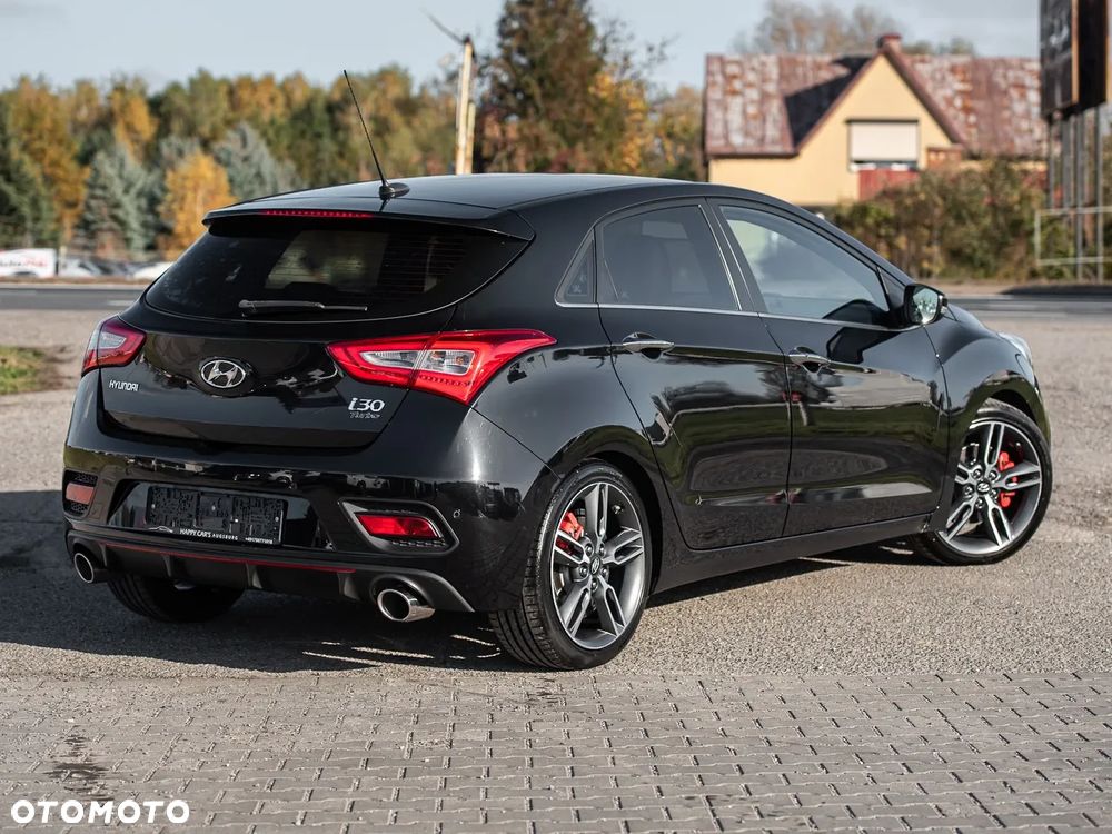 Hyundai i30 1.6 T GDI Turbo - 13