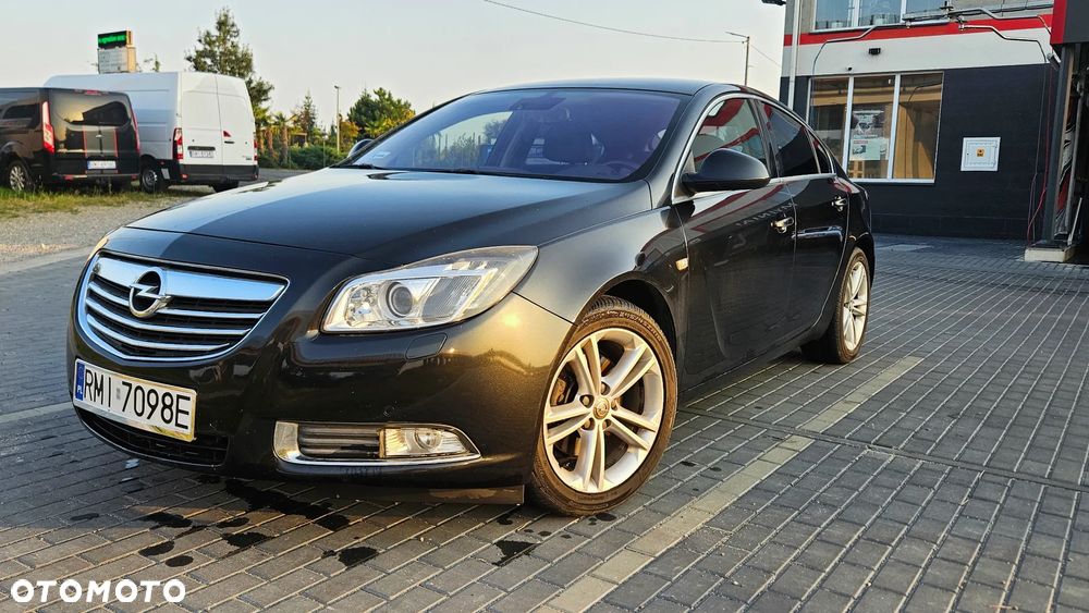 Opel Insignia 2.0 T Cosmo 4x4 - 4