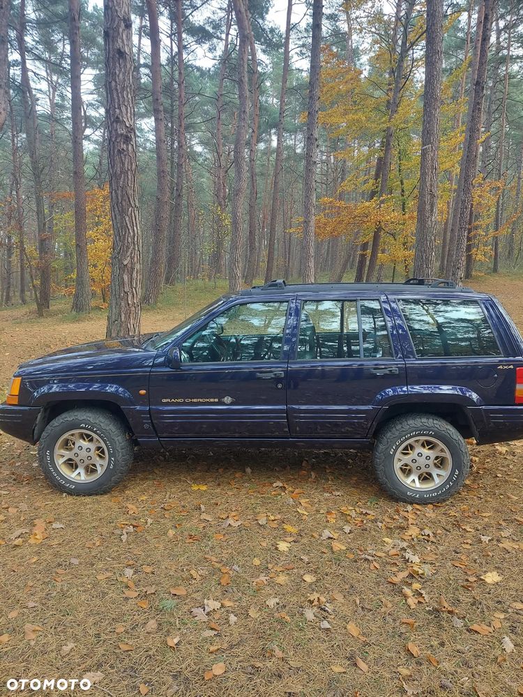 Jeep Grand Cherokee - 10
