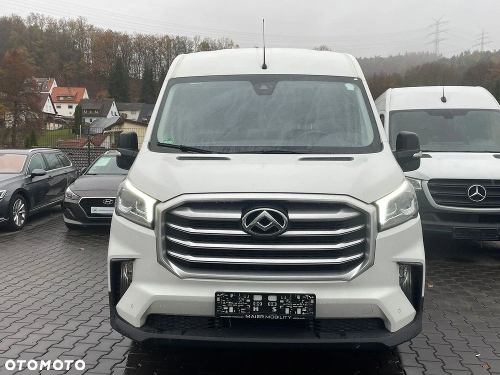 Maxus DELIVER 9 - 2