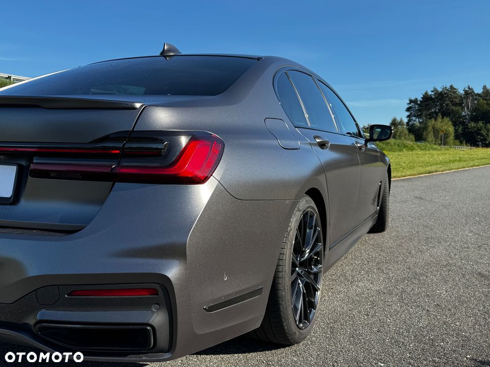 BMW Seria 7 730d xDrive sport - 6