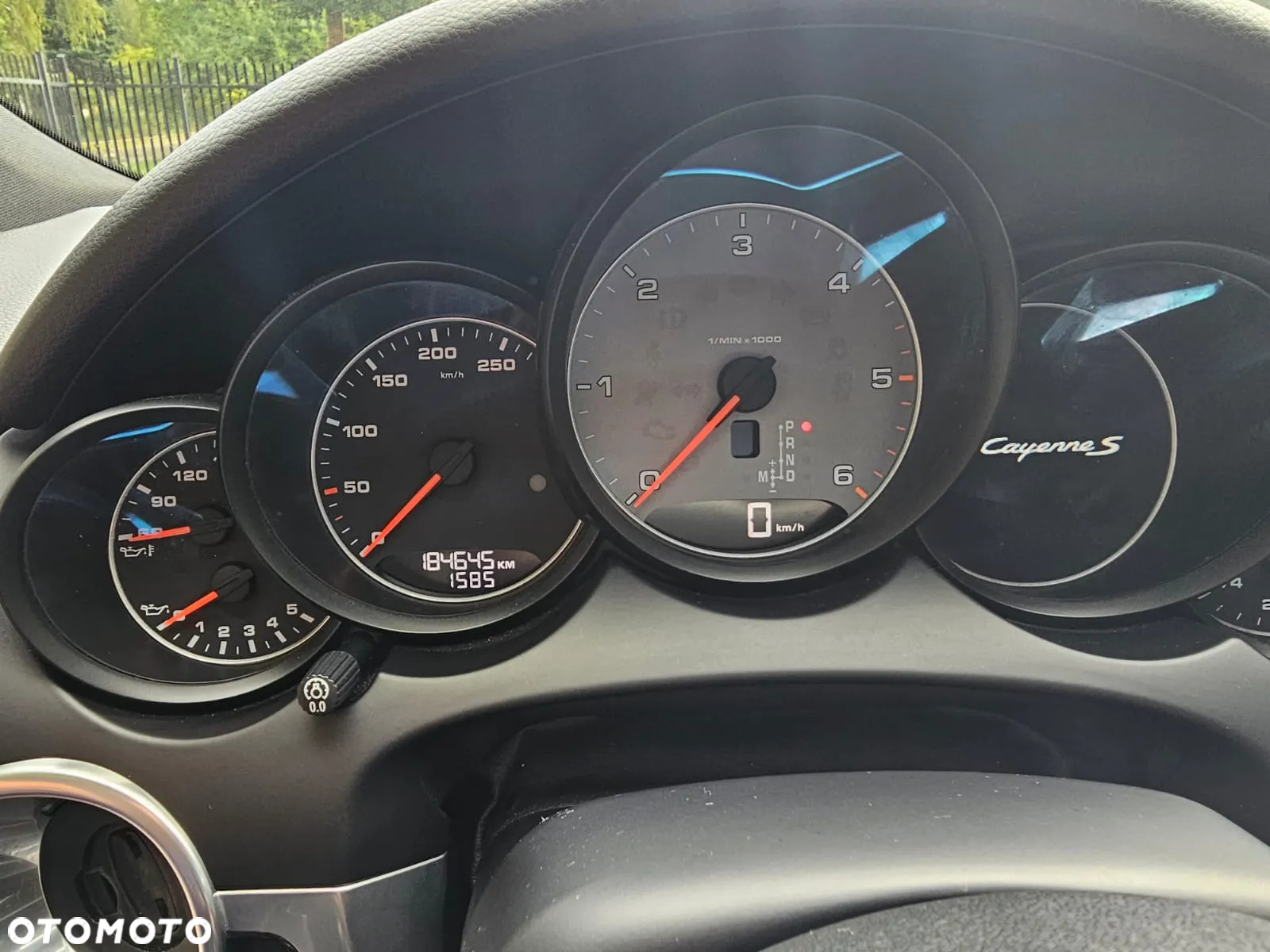 Porsche Cayenne S Diesel Platinum Edition - 10