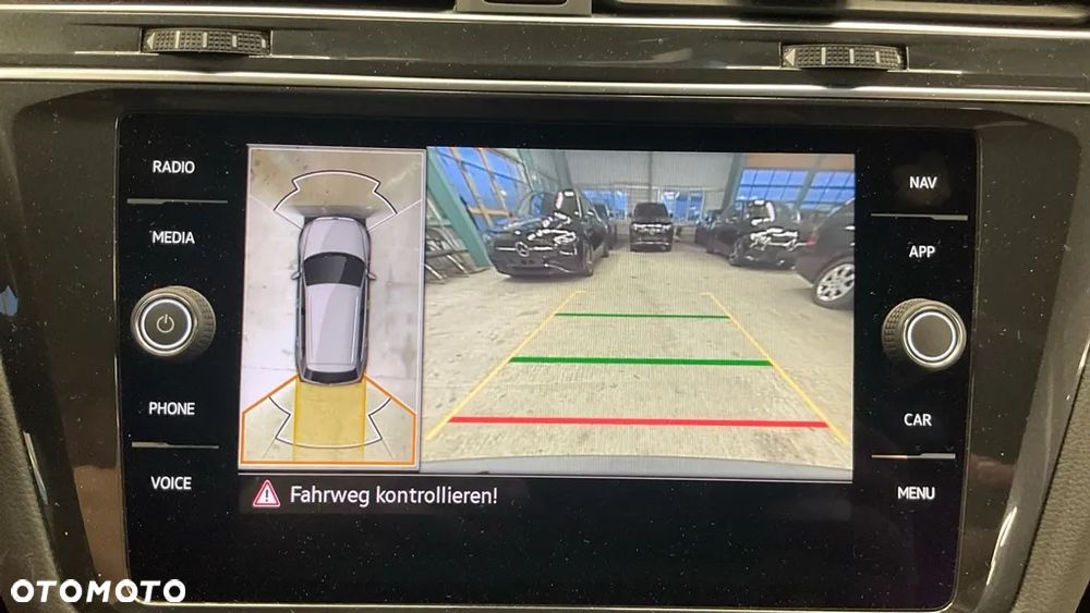 Volkswagen Tiguan 2.0 TDI SCR 4Mot Elegance DSG - 18